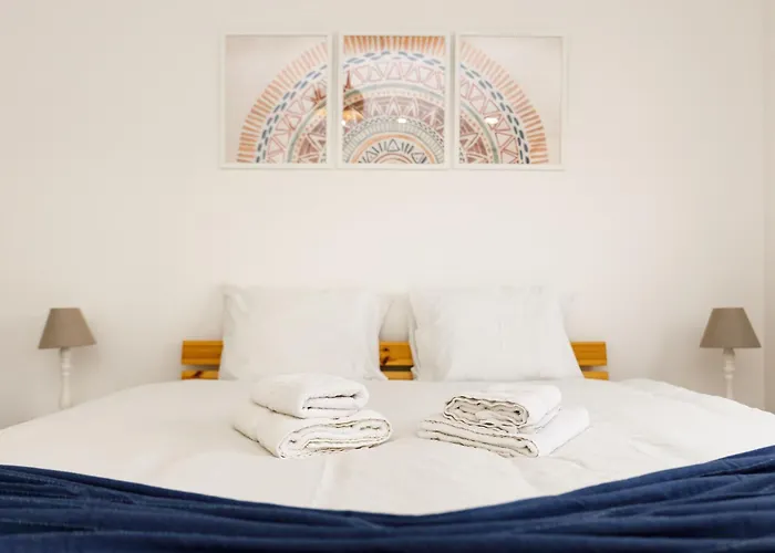 Boas House Caparica 2 *