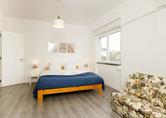 Boas House Caparica 2 *